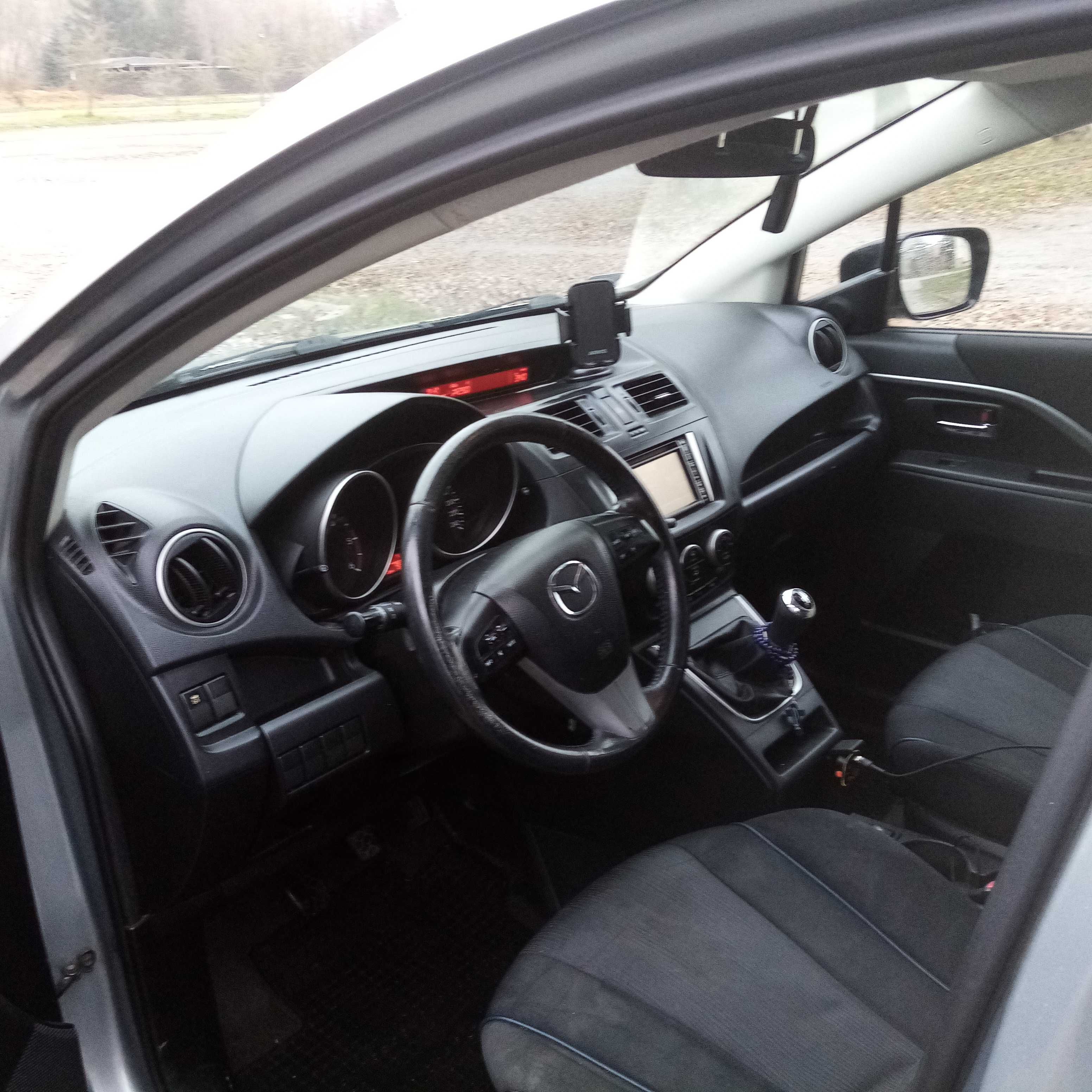 Mazda II 5  1.6 CD,  7 osobowy