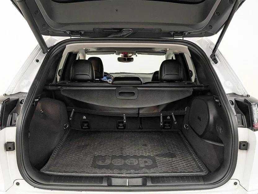 Jeep Cherokee 2020 рест