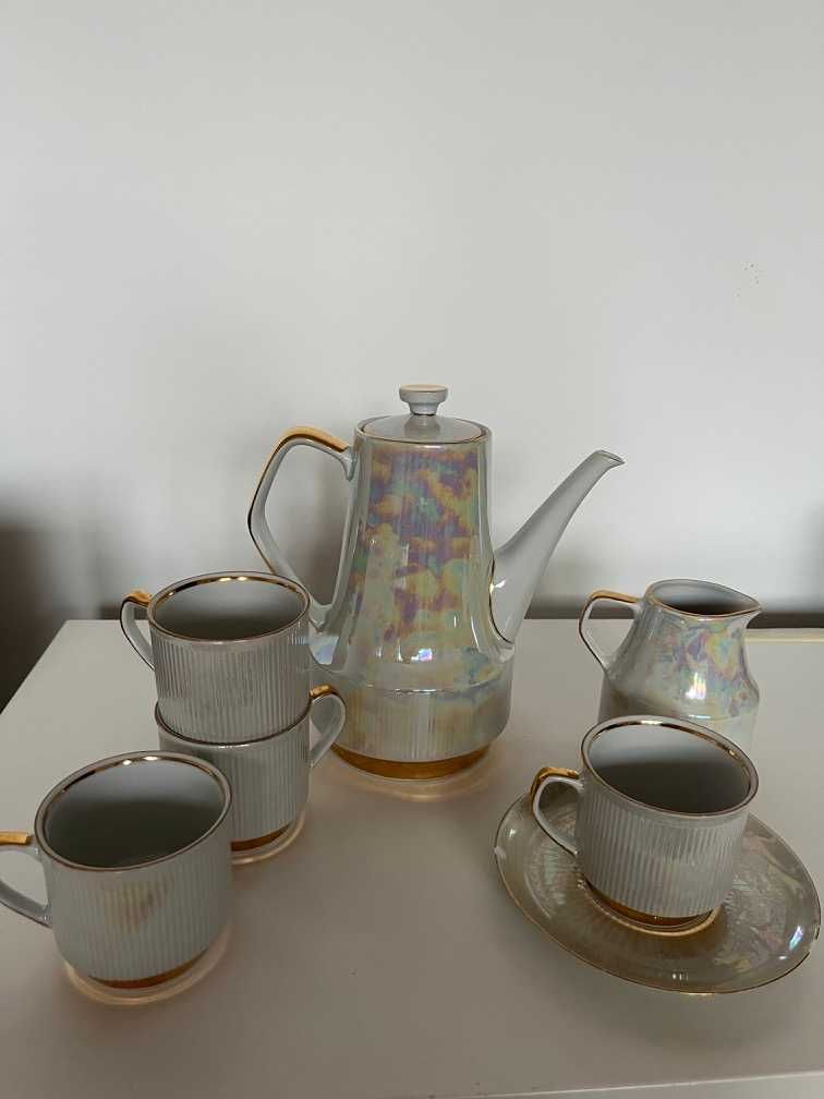 Porcelana Chodzież, mlecznik, dzbanek, filiżanki