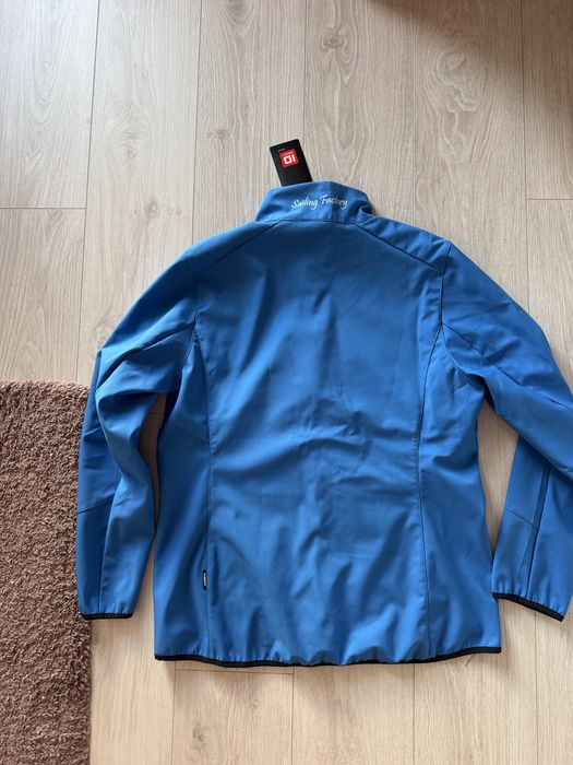 Żeglarska mocna damska kurtka softshell na żagle