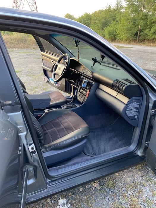 Audi A6 c4, 2.6 газ/бензин