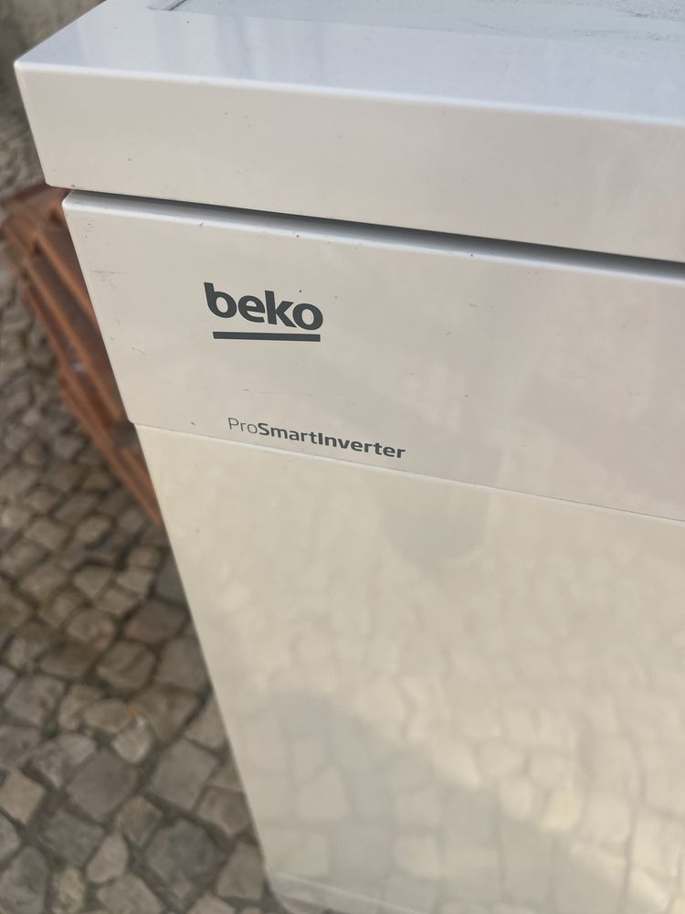 Lava loica beko usada branca em otimo estado