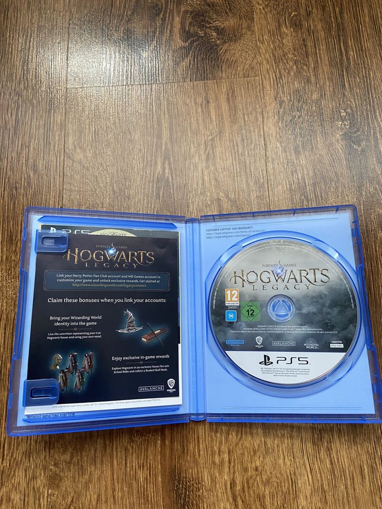 Диск з грою Hogwarts legacy для пс5