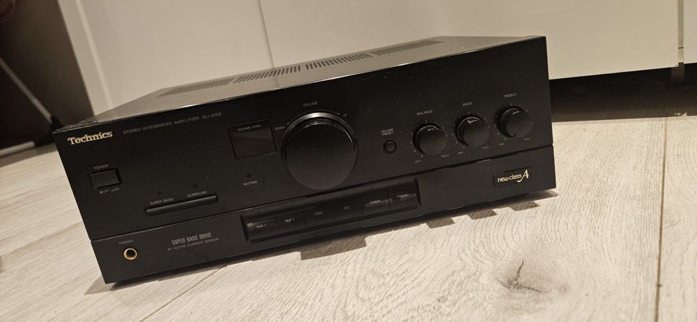 Zestaw Technics + JBL Subwoofer aktywny