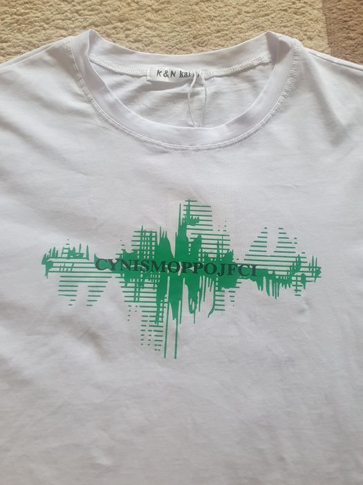 Новая футболка для девушки