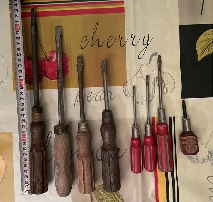 Śrubokręty płaskie drewniane