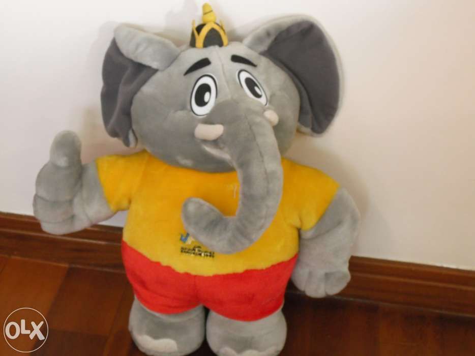 Bonecas e Peluches - Peluche elefante