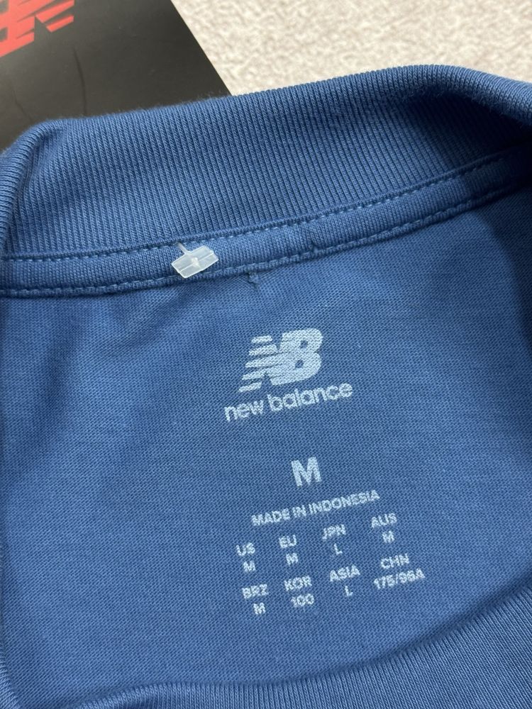 Футболка New Balance 9060
