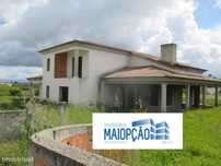 moradia v3 em treixedo
