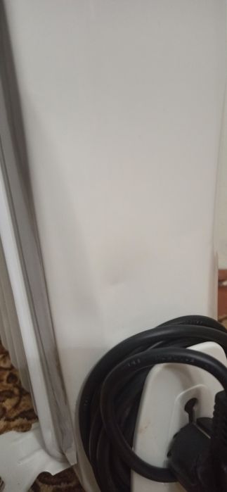 Продам масляний якісний обігрівач Kiano