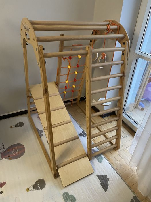 Drewniany plac zabaw domowy dla dzieci Trójkąt wspinaczkowy RINAGYM