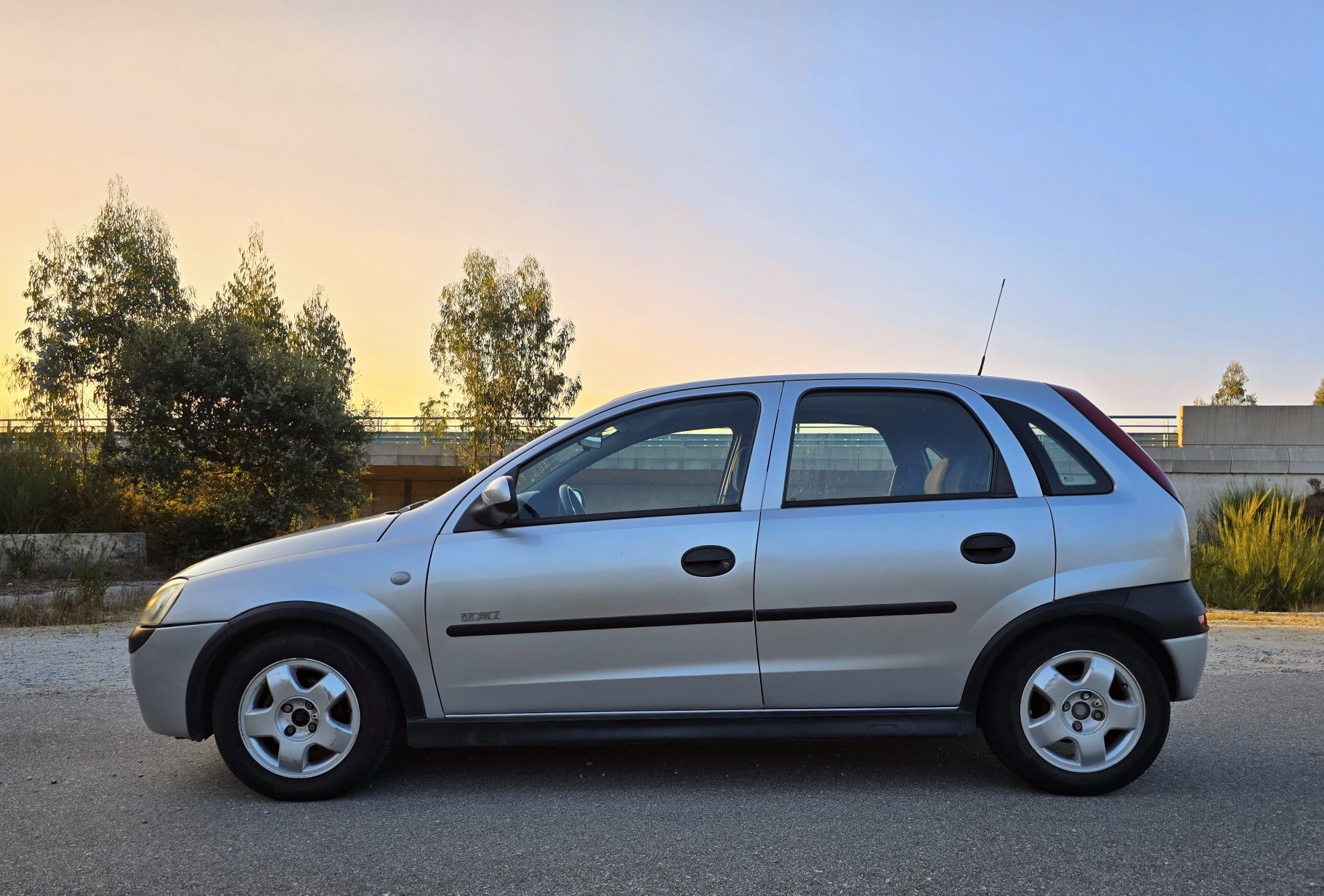 Opel Corsa 1.2 75cv Nacional