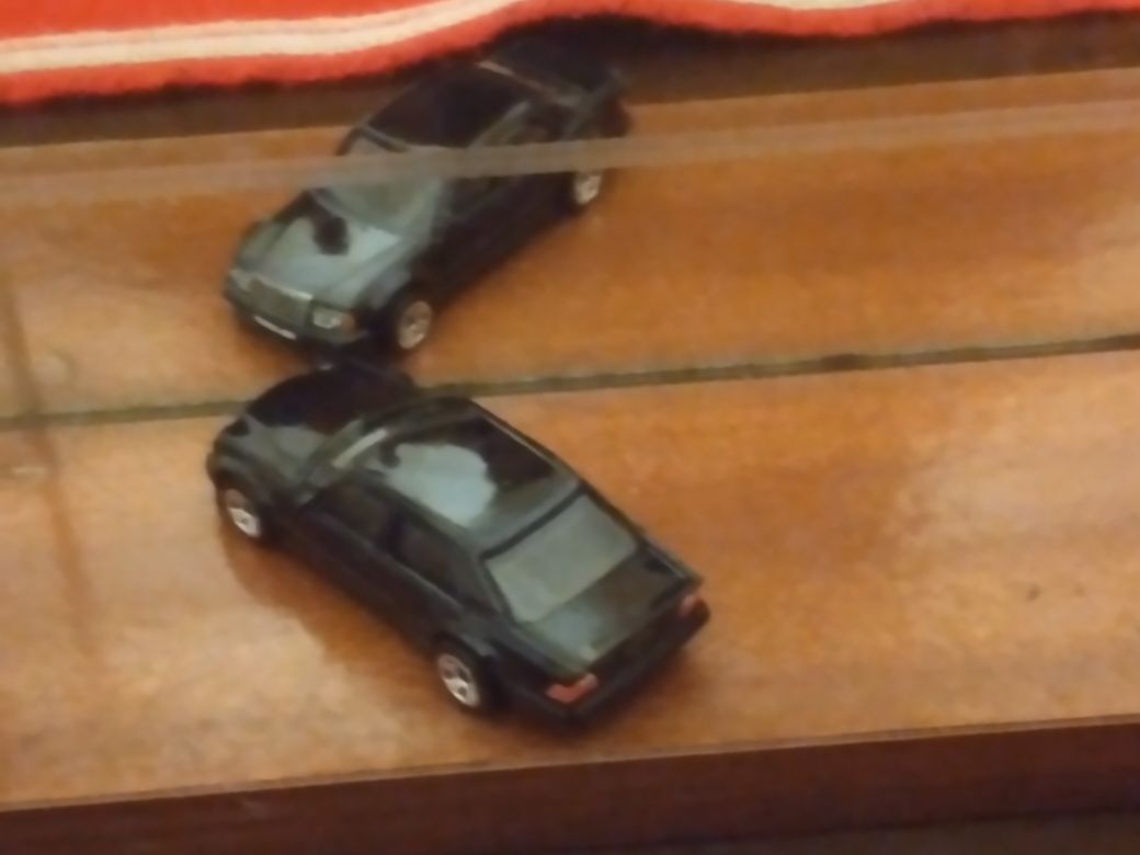 Vendo Mercedes Benz w124 evolution edition limitada!! Hotwheels!!