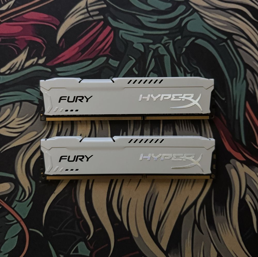 Memória RAM 16GB (2x8GB) 1866 MHz DDR3
