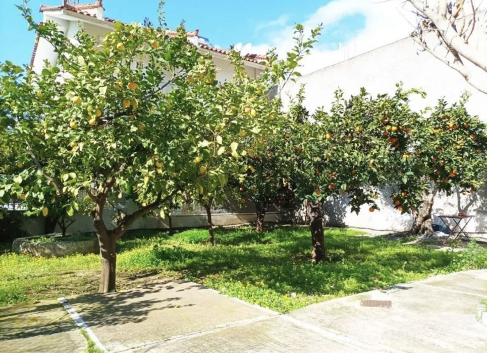 Продаж 2 кім.квартири в курортному місті Лутракі (Греція) 900м до моря