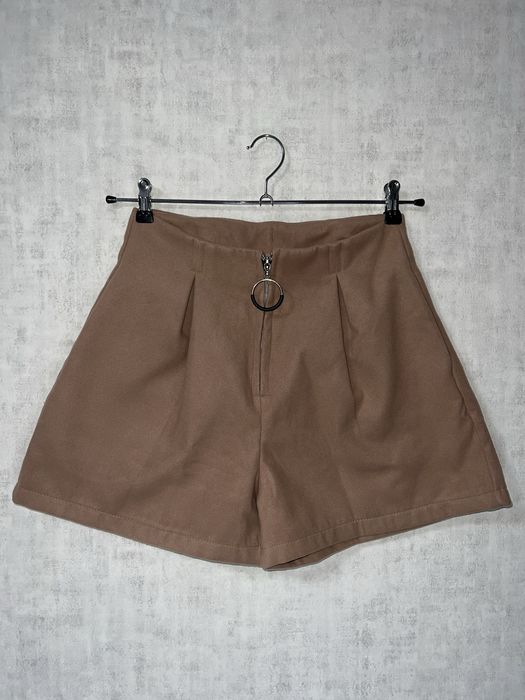 Теплі жіночі шорти