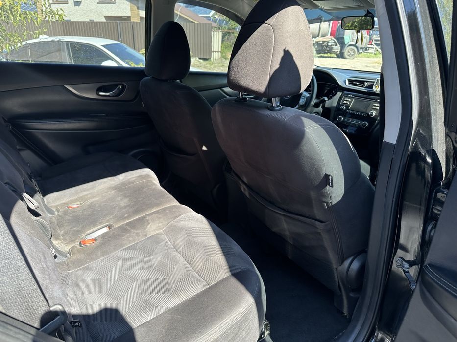 Авто Nissan  Rogue .Терміново.