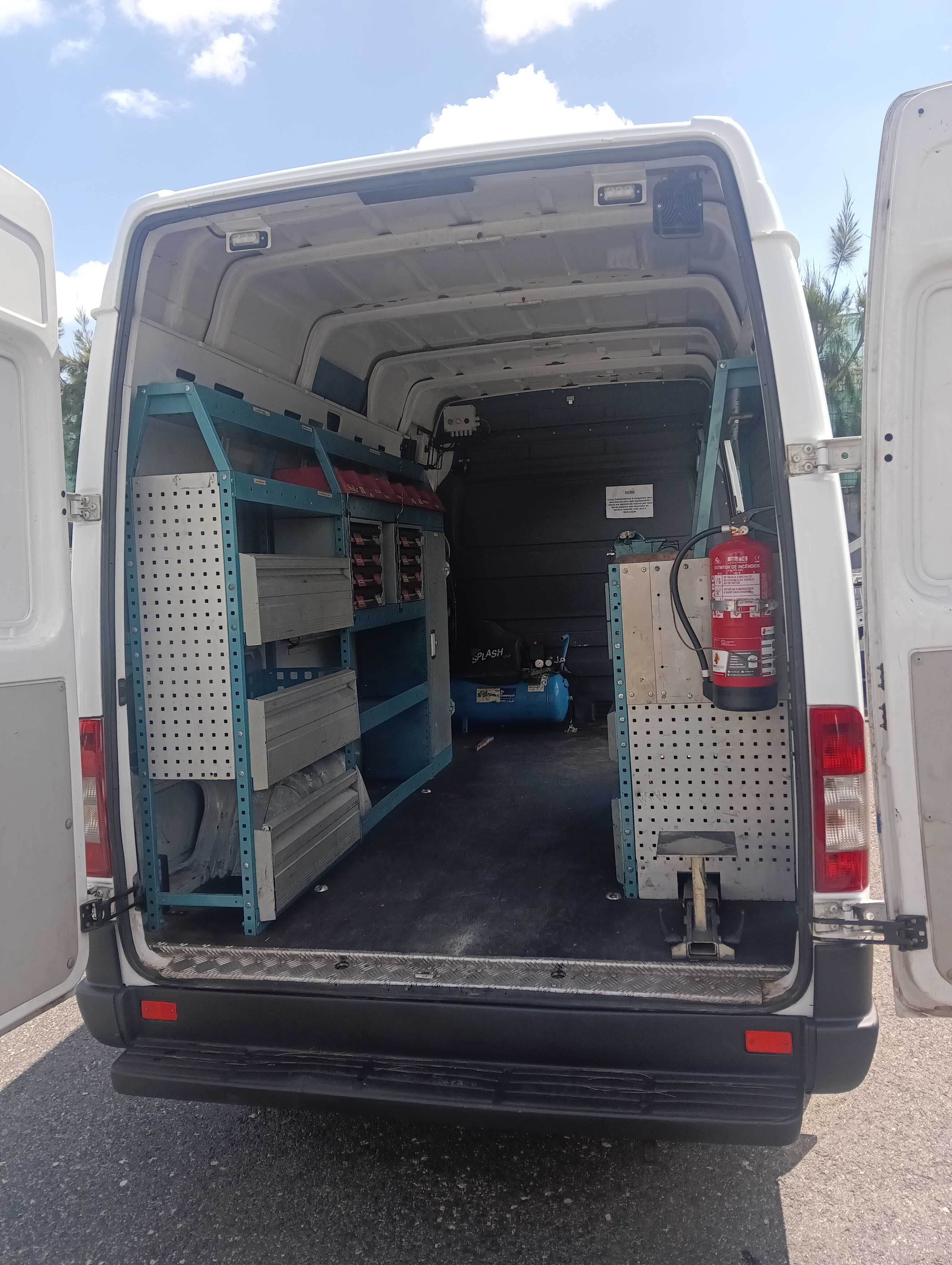 Mercedes Sprinter 313 CDI    (viatura oficina)