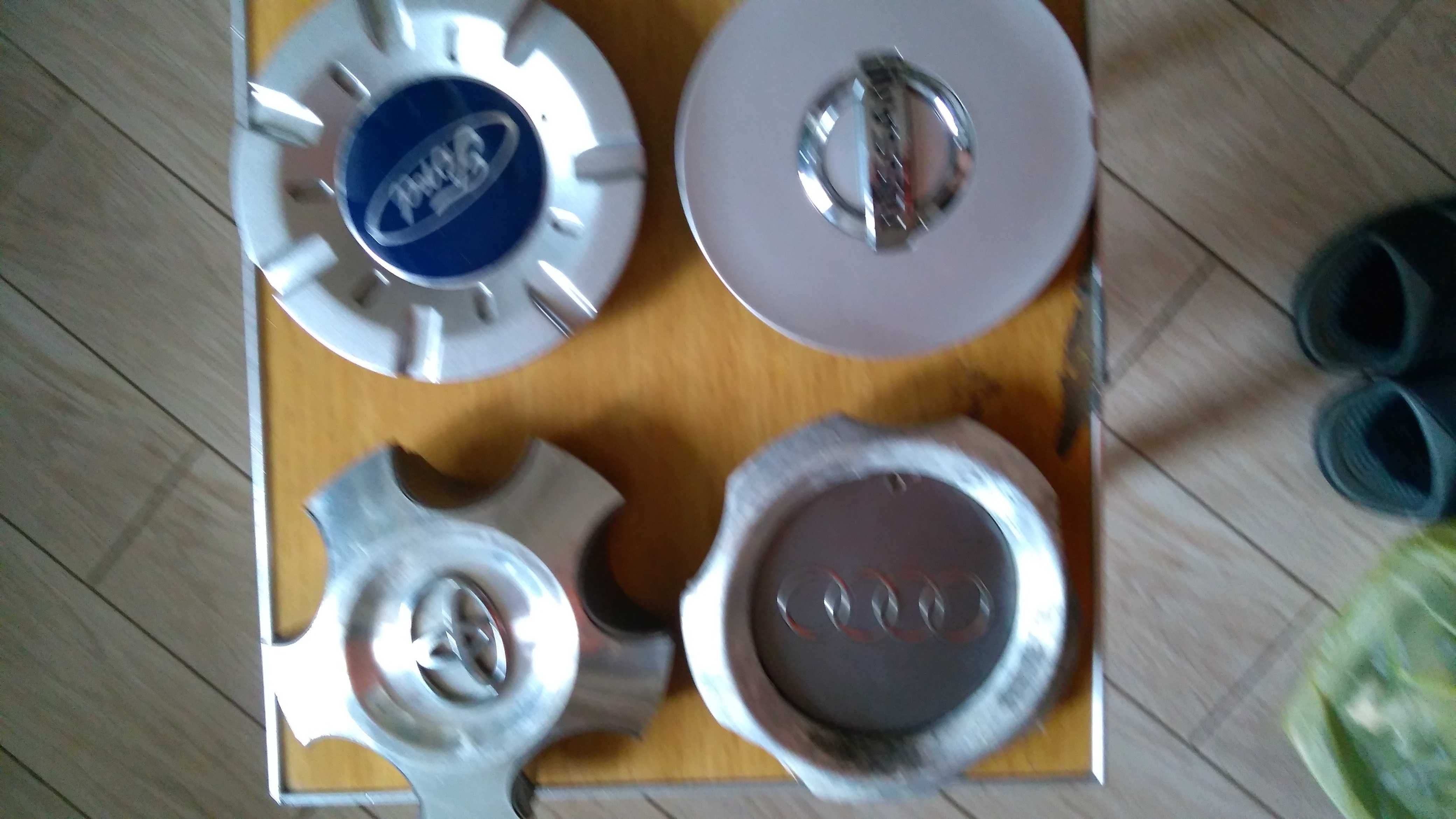 Оригинальные колпачки заглушки для дисков и эмблемы для авто