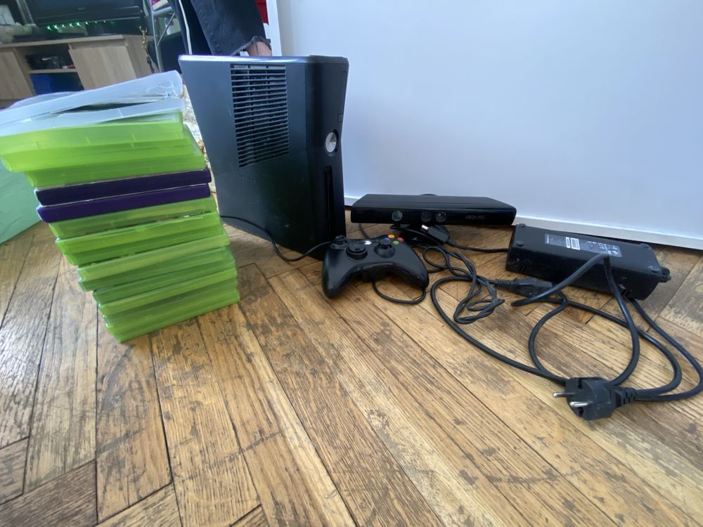 Xbox 360 Kinect/pad/ 16 gier