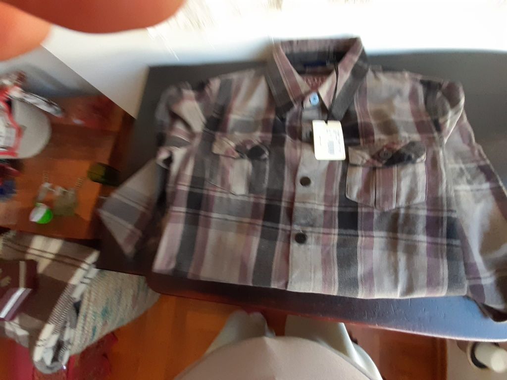 Camisa nova GEOX Pode ser uma bonita oferta