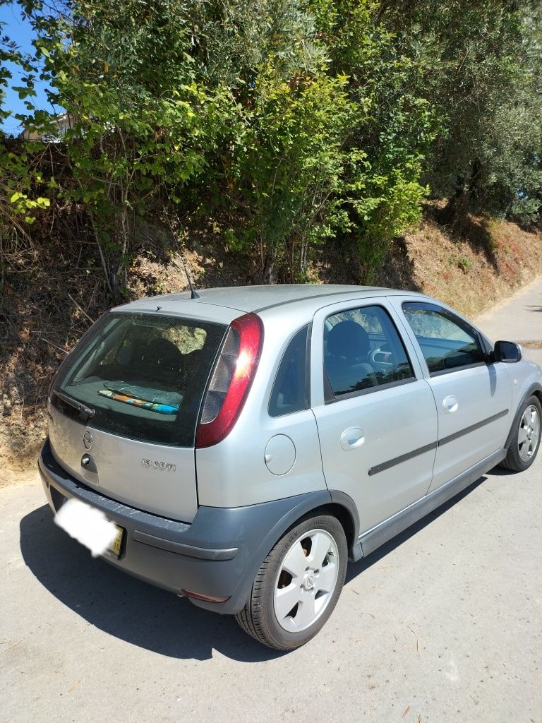 Opel corsa 1.3 cdti