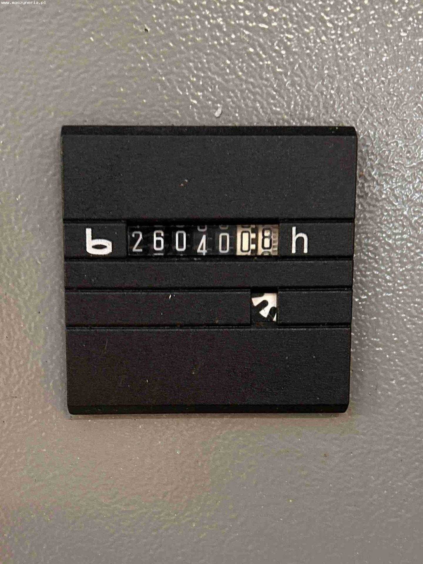 Centrum obróbcze CNC DECKEL MAHO DMC 63 V