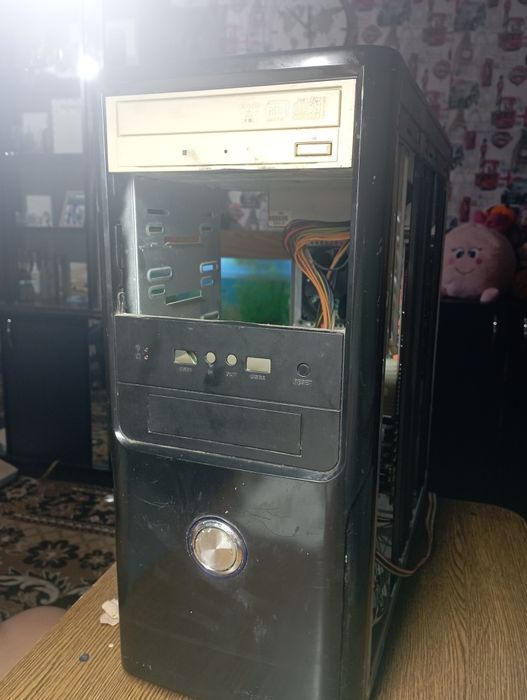 Продам системный блок и комплектующие