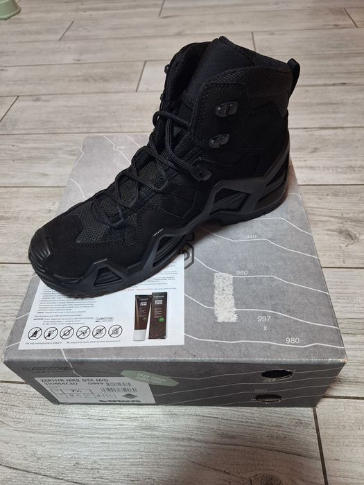 Lowa zephyr mkII GTX mid