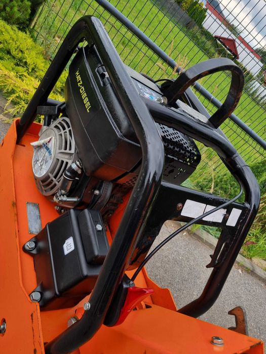 Zagęszczarka 250Kg Atlas Copco LG204 Import Norwegia 2017r Niesprawna