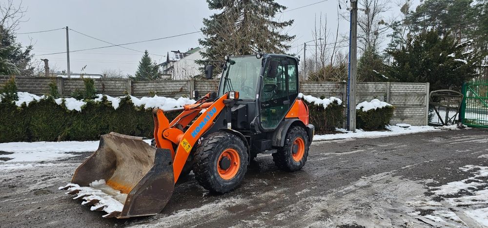 Komatsu wa  70  ładowarka