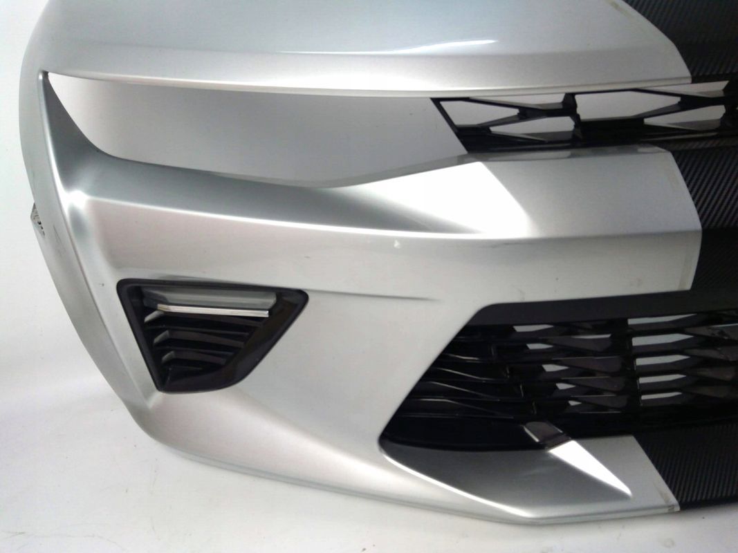 Chevrolet Camaro Ss zderzak przedni 2016-18