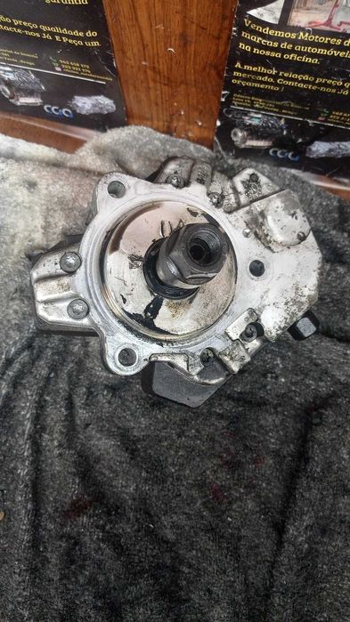 Bomba Injetora BMW 320d  150cv   ref: 0 4 4 5 0 1 0 0 4 5