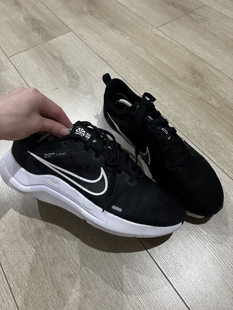 Кросівки Nike