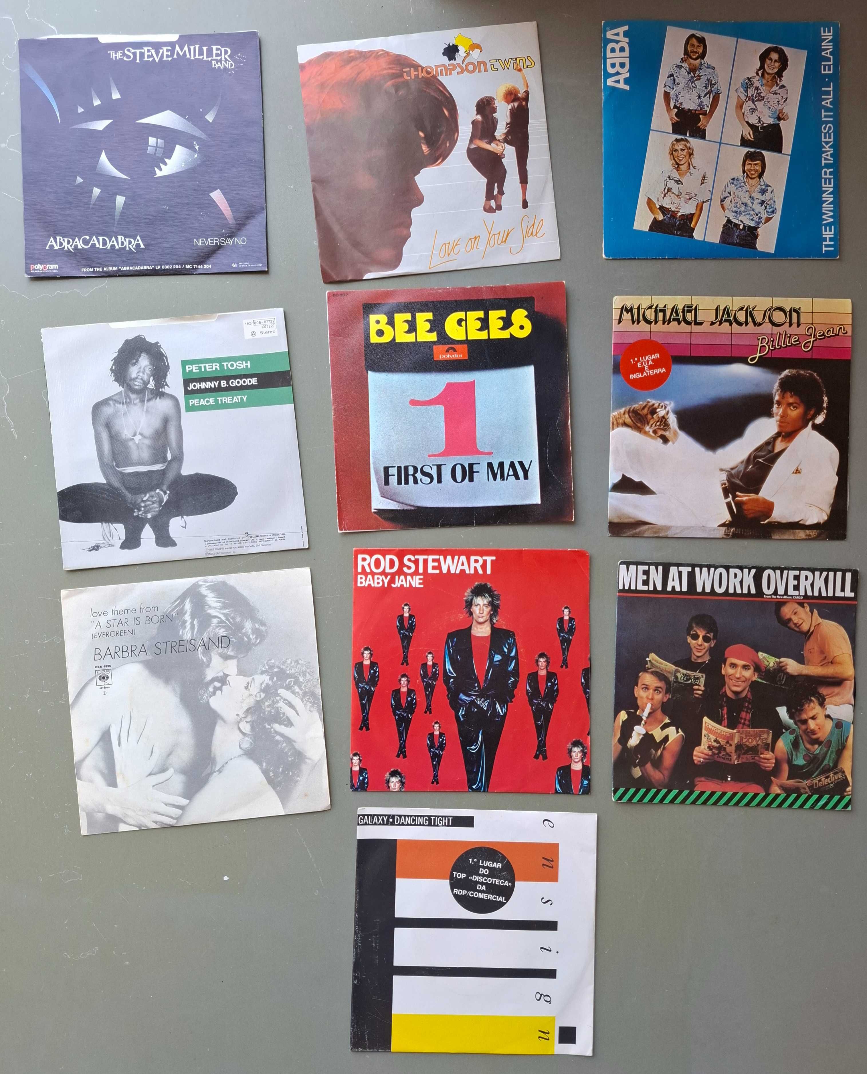 Vários discos de vinil single