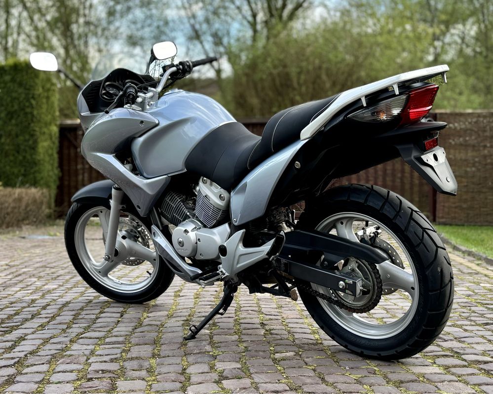 Honda VARADERO 125cm3! Kat. A1/B, 19 000km przebiegu