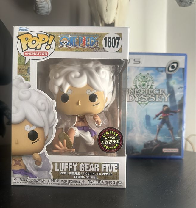 Funko POP Luffy (Chase) + Jogo PS5 One Piece