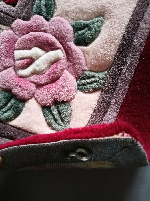 Килим на стіну б/у