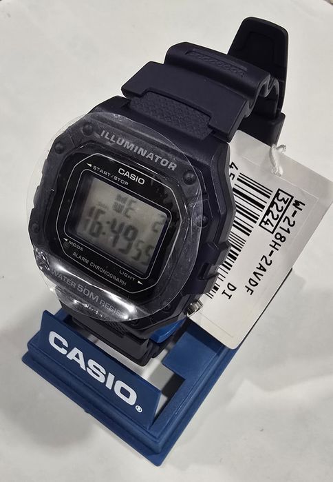 Casio W-218H-8AV