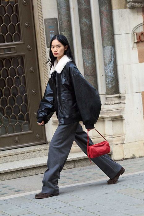 Вінтажна сумка-тоут у стилі мінімалізм Facade Pattern