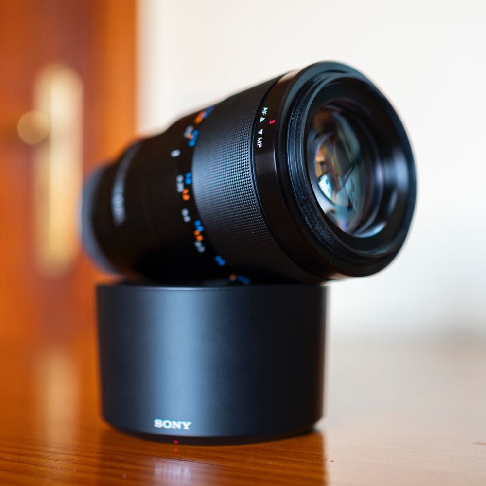 Objetiva Sony FE 90mm F2.8 Macro G OSS