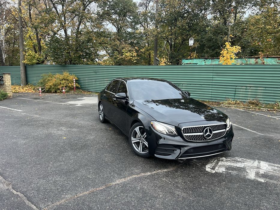 Продам Mercedes-Benz E300
