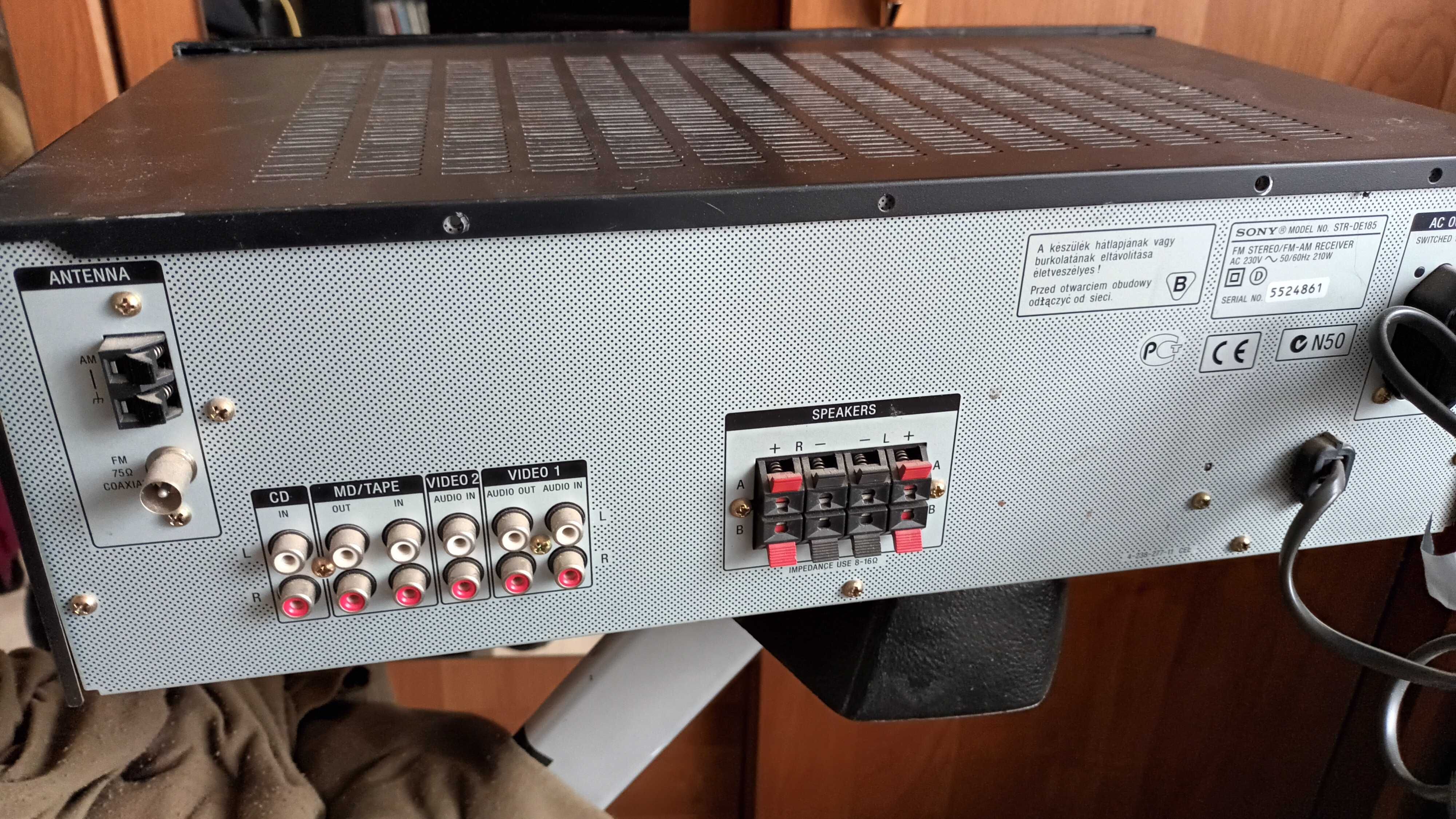 Amplituner  SONY  STR-DE185   z RDS em