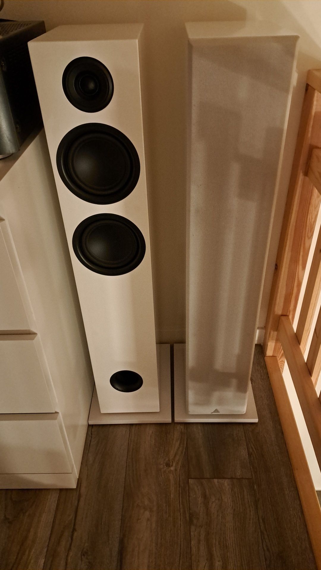 Zestaw kina domowego: Maratnz SR6010, Triangle ELARA !!!