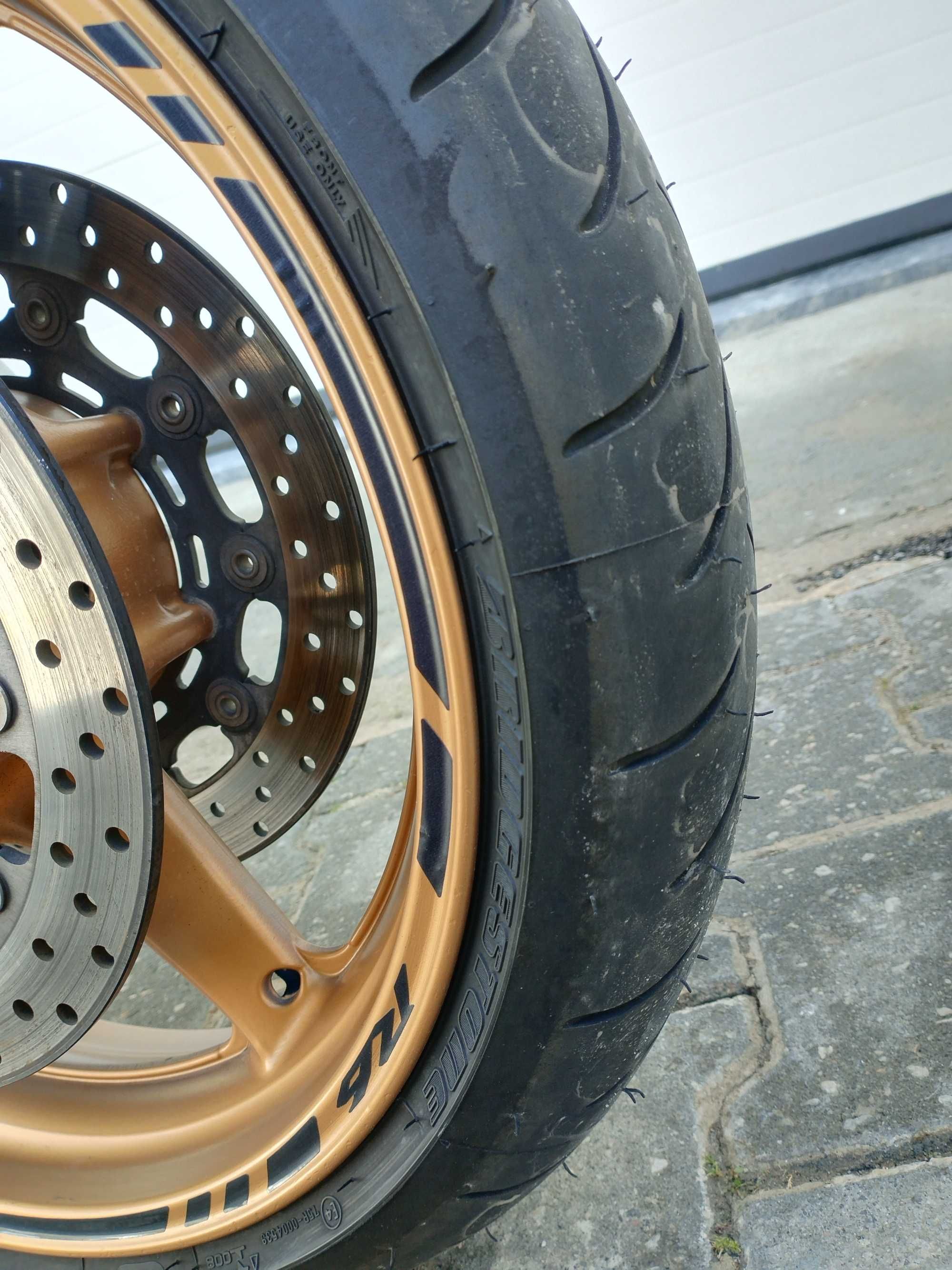 Yamaha yzf r6 2001