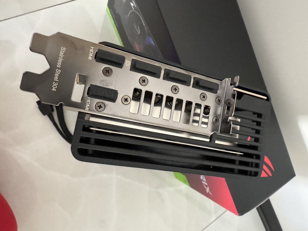 Видеокарта Asus ROG-STRIX-RTX4090-O24G-GAMING