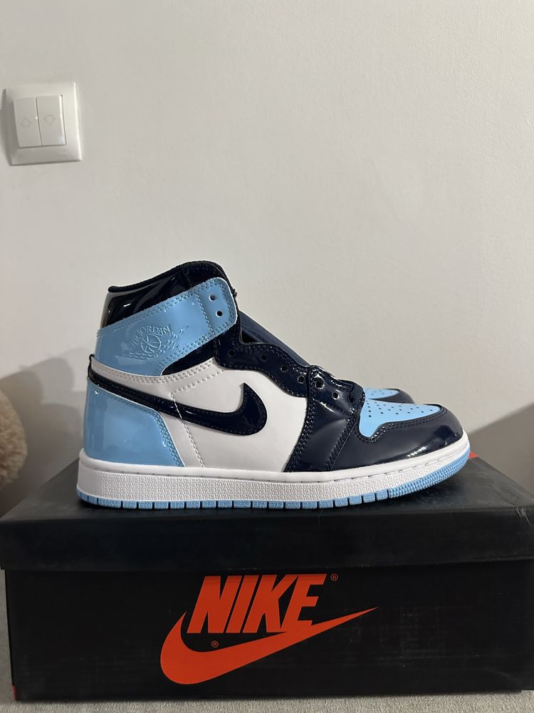 Buty Jordan 1 High Patent Blue 40,5