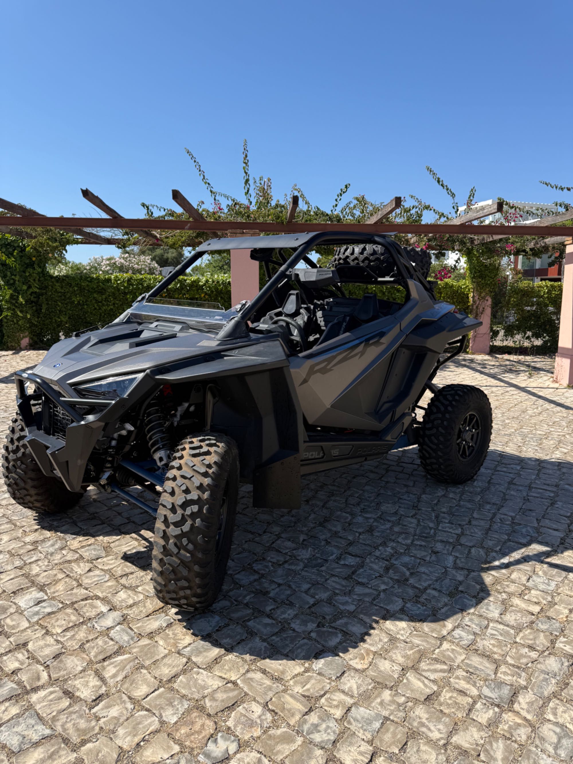Polaris rzr 1000 pro xp dynamix