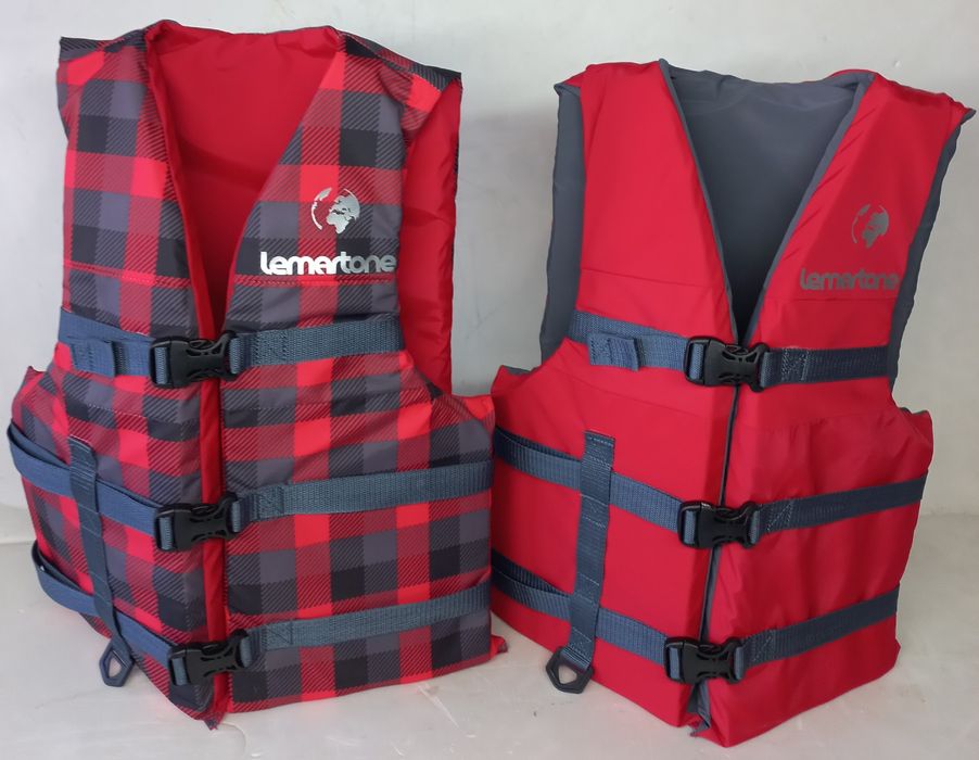 Страховочные,спасательные жилеты ТМ Lemartone Universal от 50-90 кг