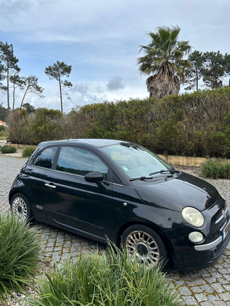 Fiat 500 preto - 2009